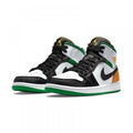 AIR JORDAN 1 MID SE ‘OAKLAND’