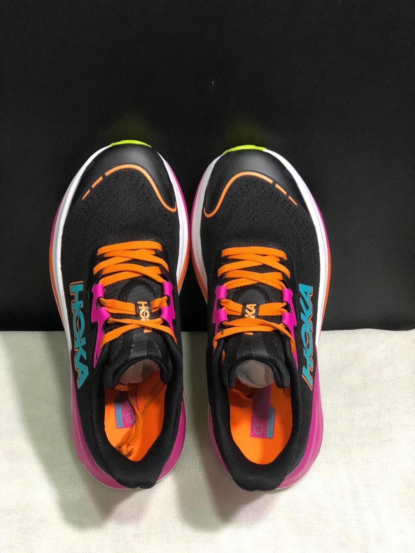 HOKA ONE ONE S KYWARD X
