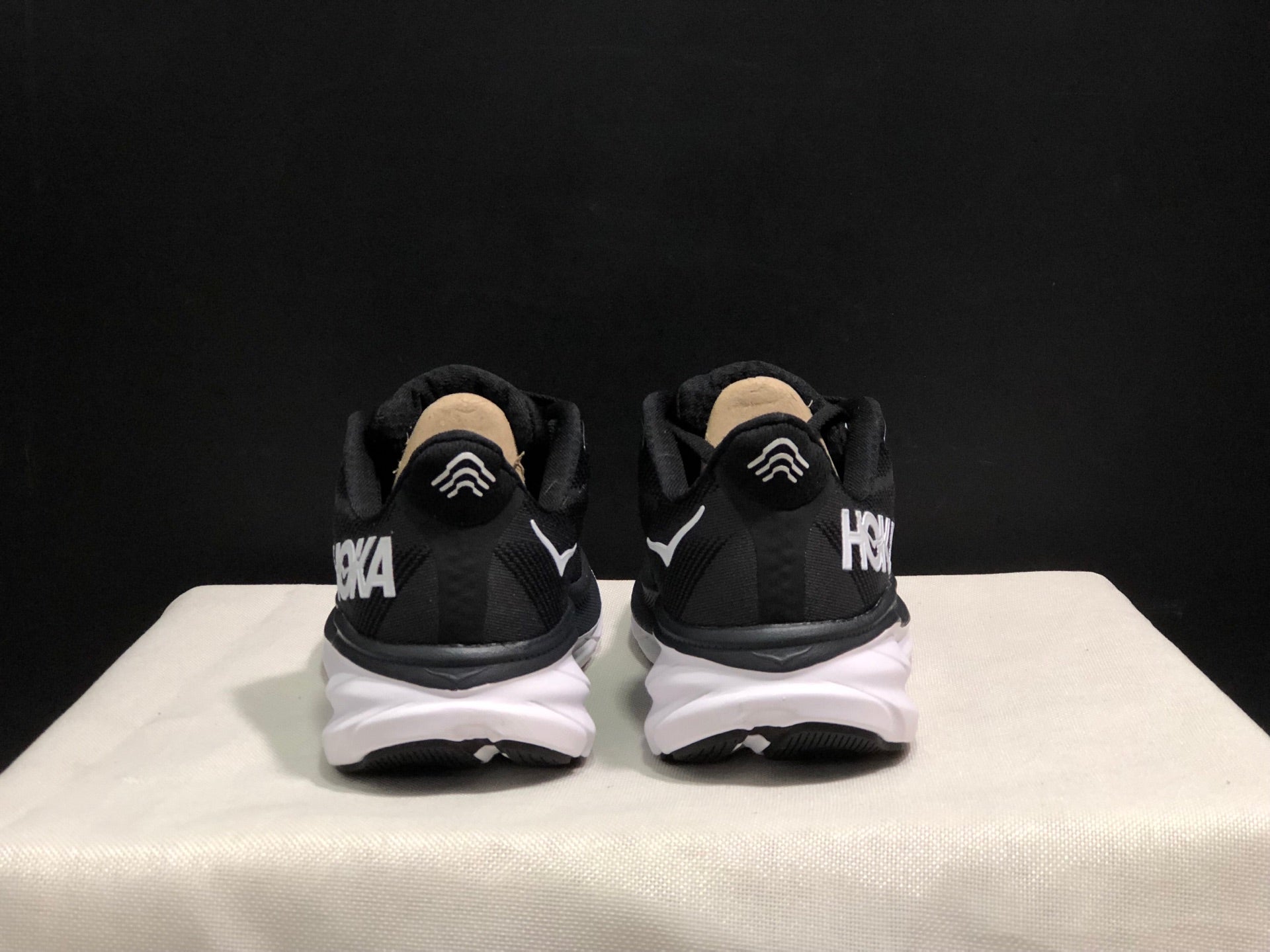 HOKA ONE ONE Clifton 9