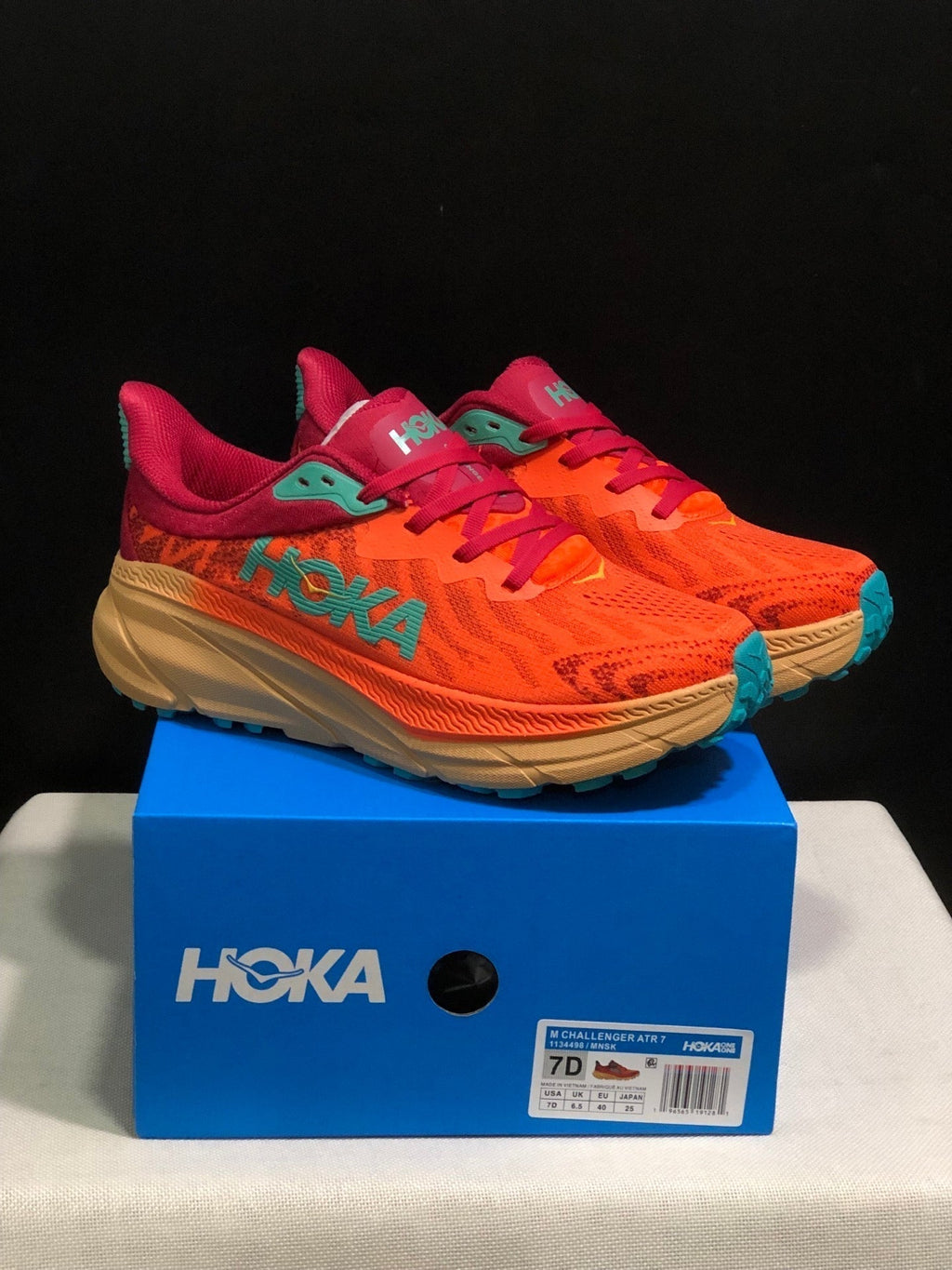 HOKA ONE ONE Challenger 7